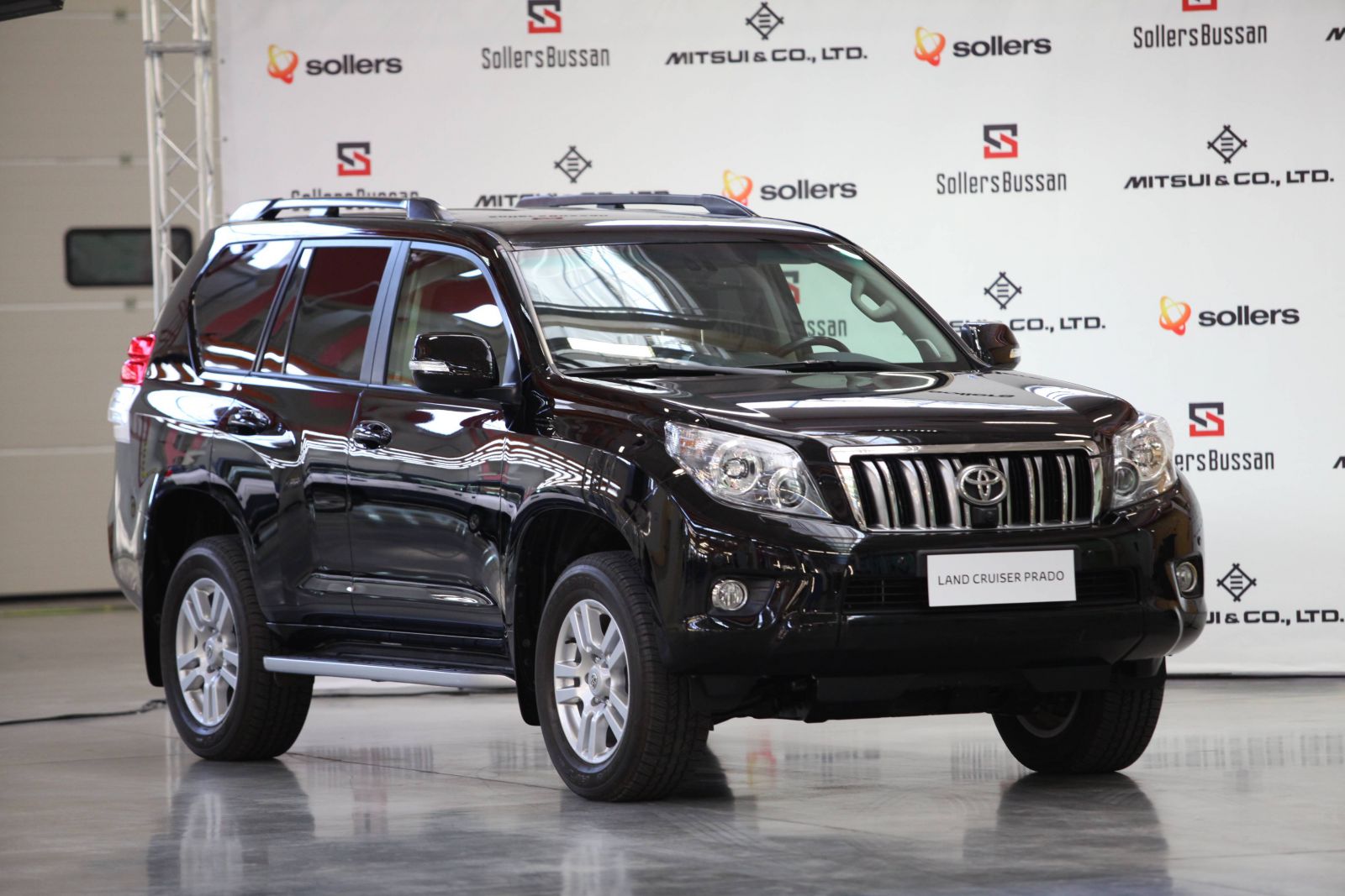 Прадо находится. Toyota Land Cruiser Prado-30. Тойота ленд Крузер Прадо за 2.1 млн. Соллерс Буссан Прадо 150. Toyota Land Cruiser Prado Владивосток.